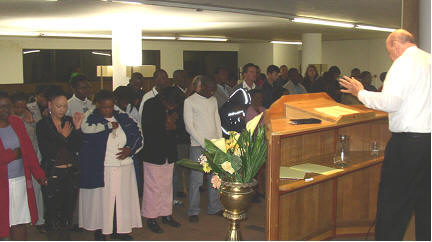 Tony Abram leads Africans to Christ!